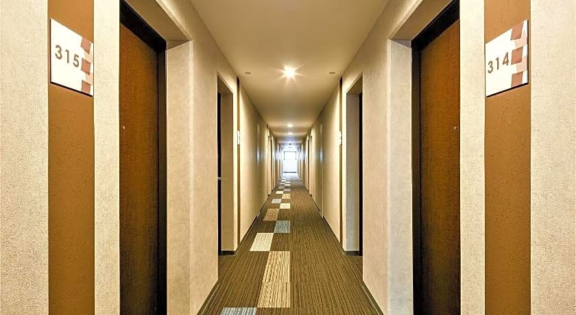 Hotel M's Est Sanjo Wakoku