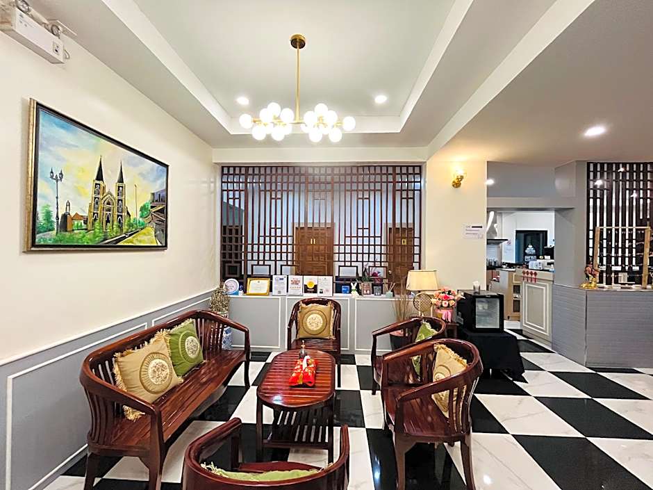 USABAI Riverside Boutique Hotel