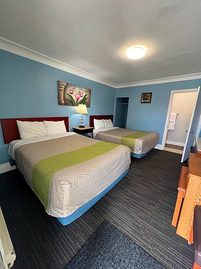 Tulip Motel