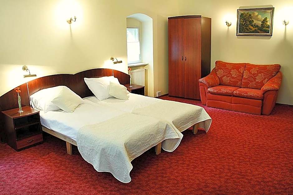 Hotel Przy Oślej Bramie - Zamek Książ