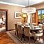 Hilton Alexandria King's Ranch