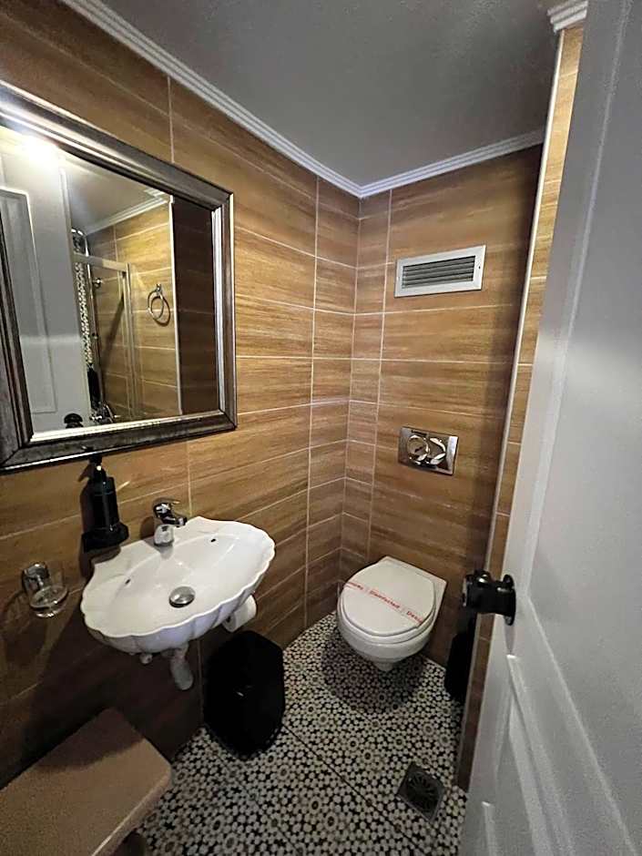 Elina Hotel Apartments