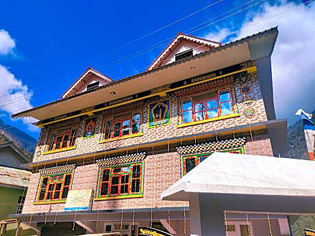 Rufina Lachen Deezong