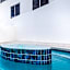 Holiday Inn Express & Suites Panama City Beach - Beachfront By IHG