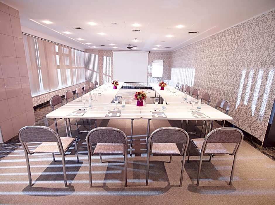 Continental Forum Arad