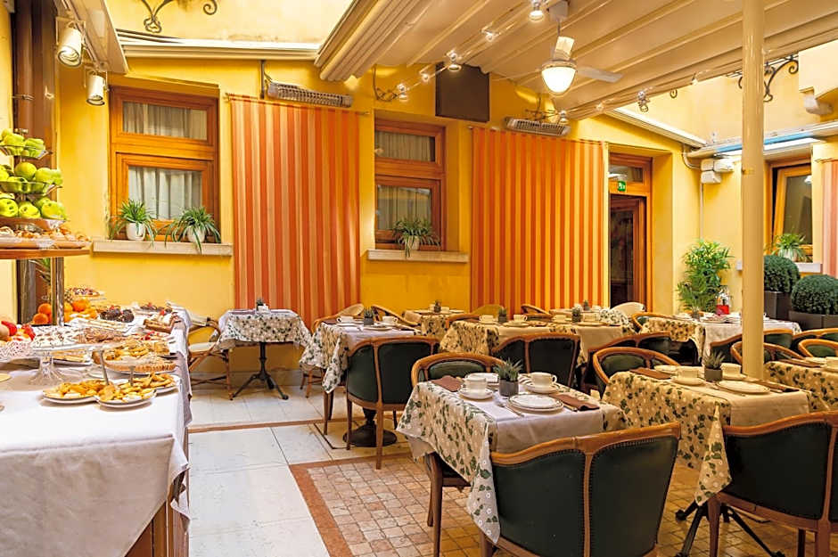 Hotel Santa Marina