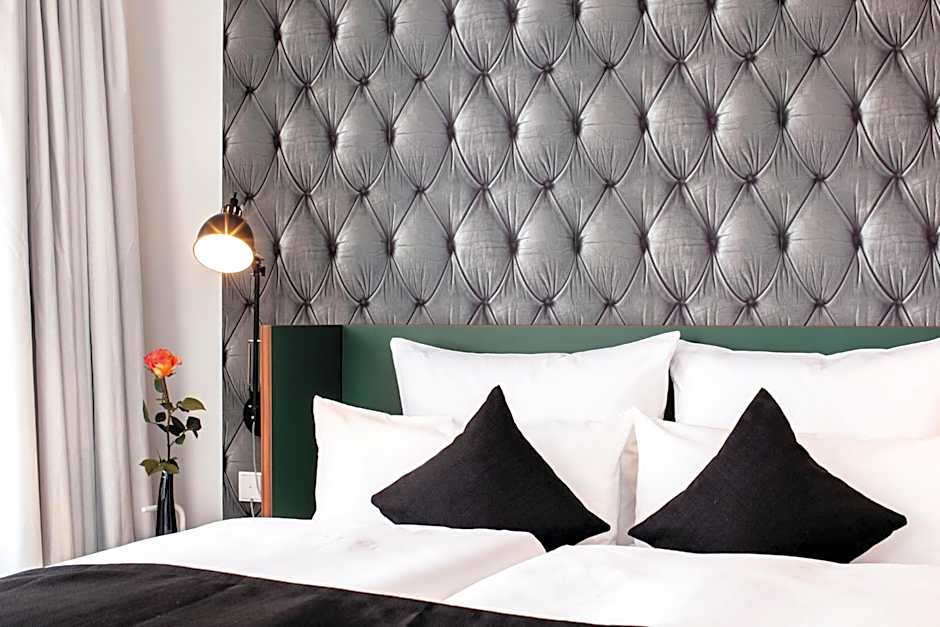 Pandion Boardinghouse