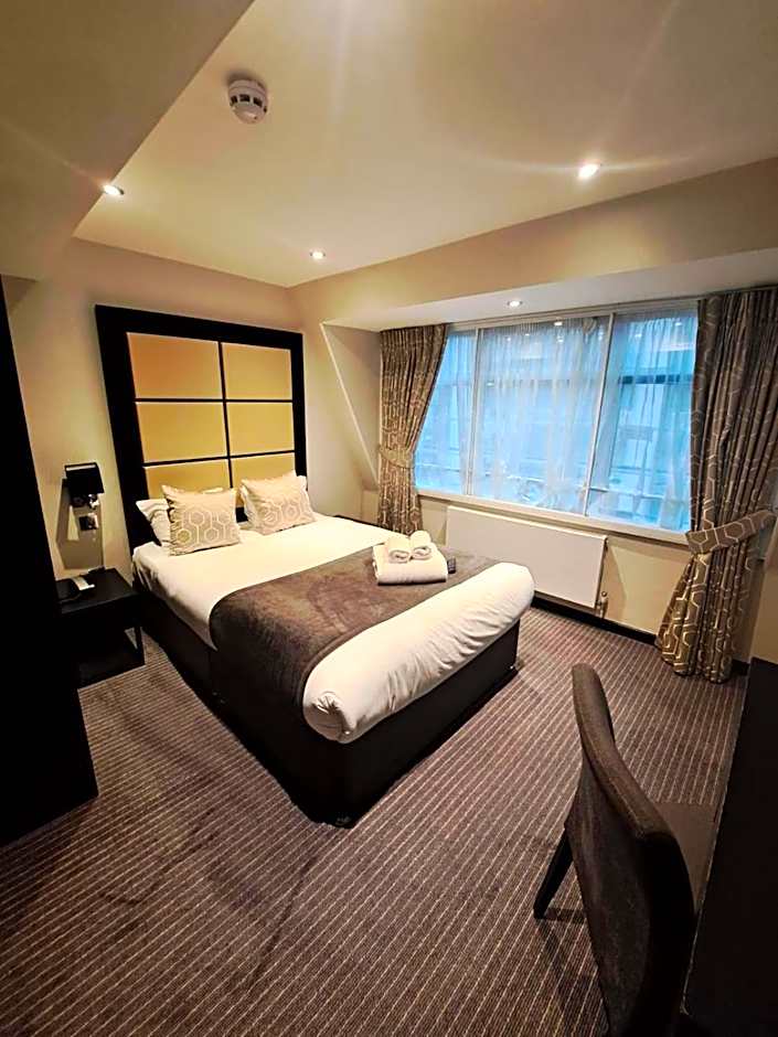 Great St Helen Hotel