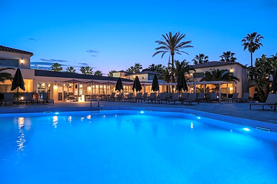 Oassium Hotel - Adults Only