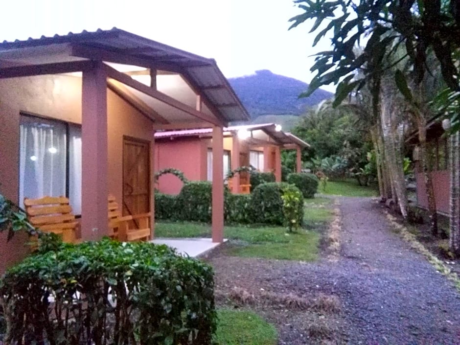 Paraiso Volcano Lodge