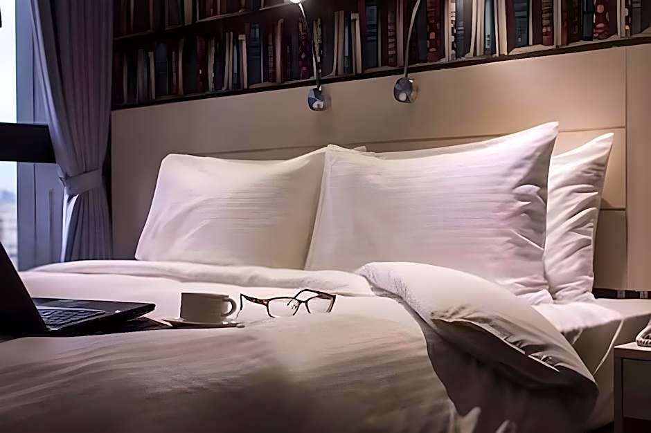 Yi Su Hotel - Taipei Ningxia