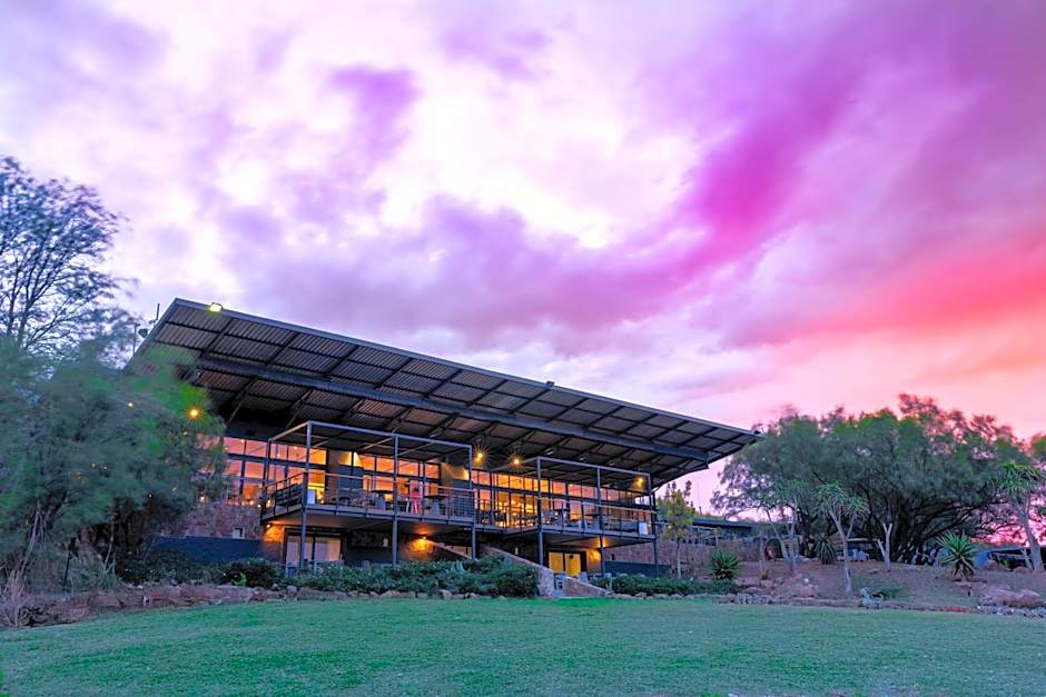 Cradle Boutique Hotel