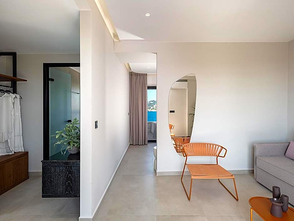 Theta Boutique Hotel