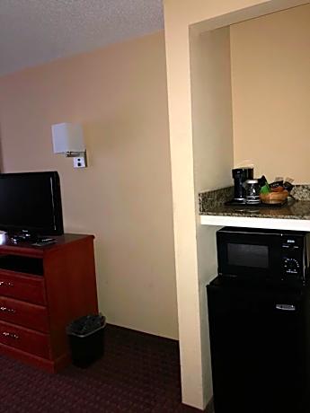 Two-Bedroom Suite - Non-Smoking