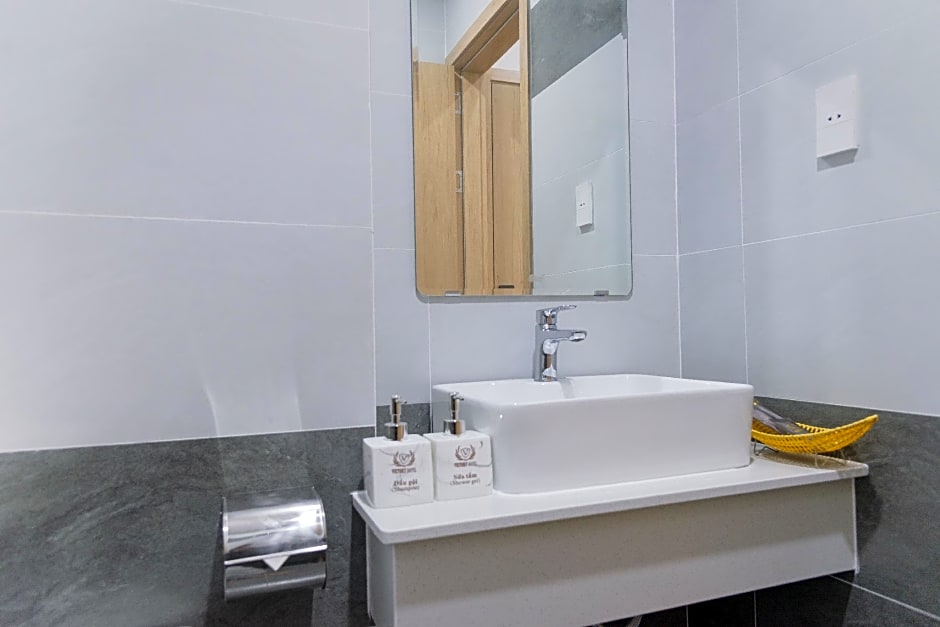 OYO 1192 Victory Hotel Dien Ban