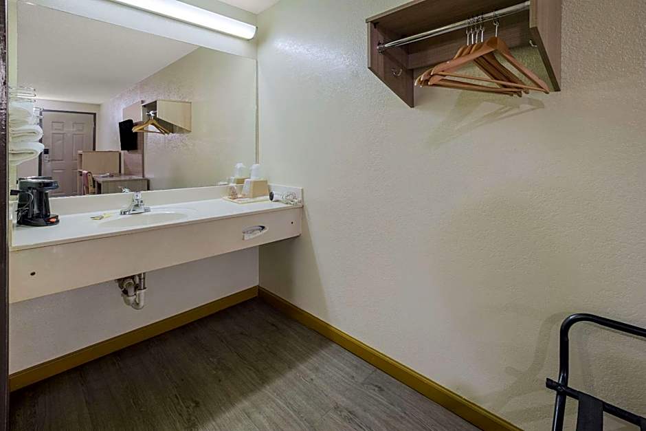 Rodeway Inn Ardmore I-65