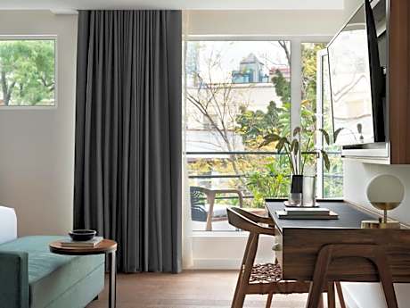 Premium King Room with Balcony