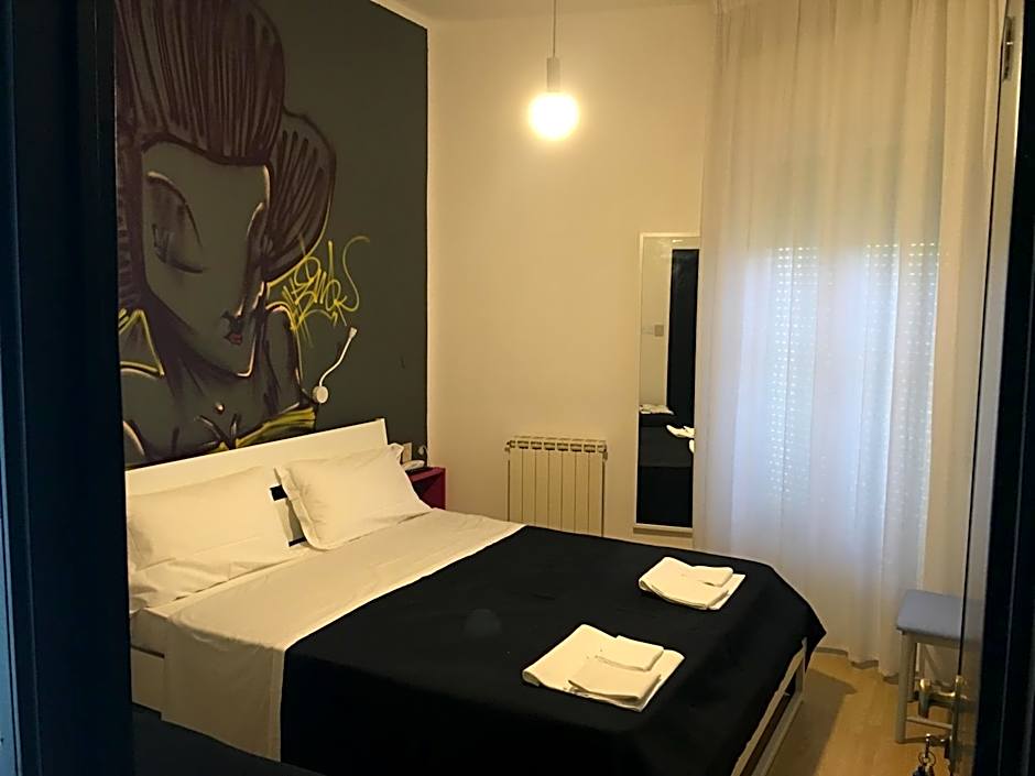 X Hotel