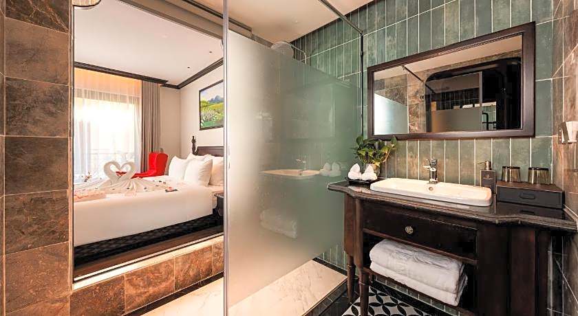 Tam Coc Holiday Hotel & Villa