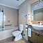 Clarion Suites Gateway