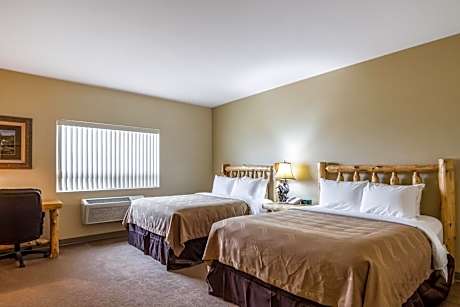 Queen Room with Two Queen Beds - Non-Smoking