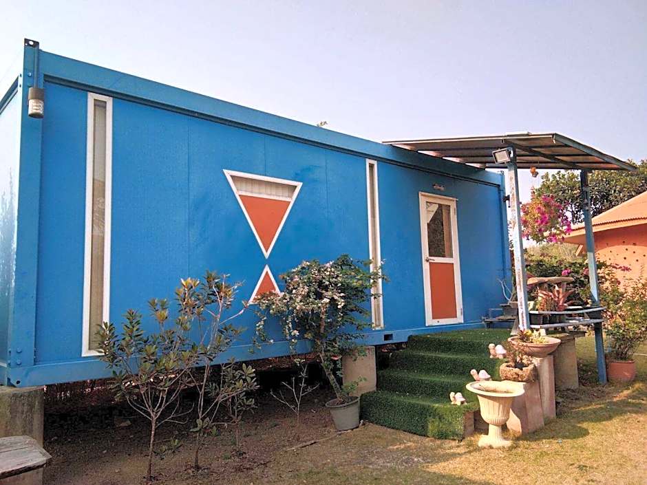 Hut Khaoyai – Khao Yai National Park, GA