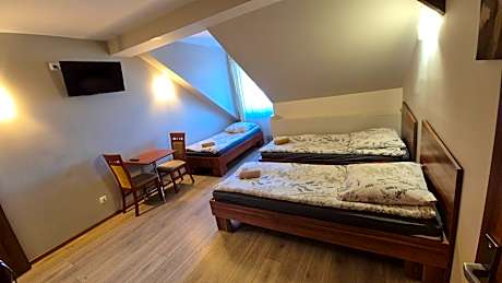 Triple Room with Private Bathroom