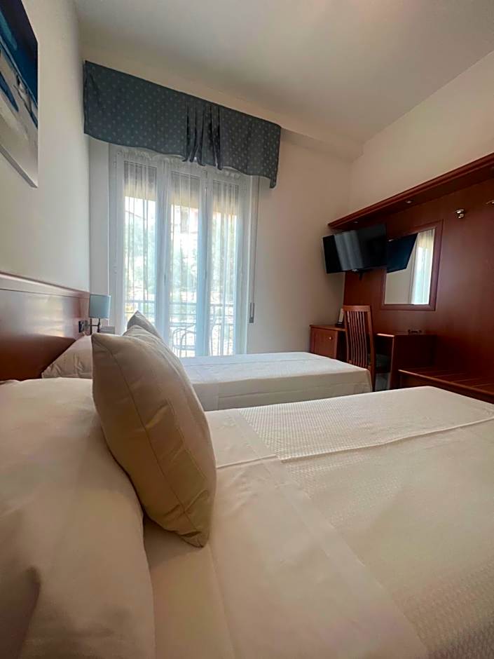 Hotel Noris