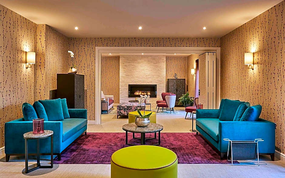 Lion Quays Hotel & Spa