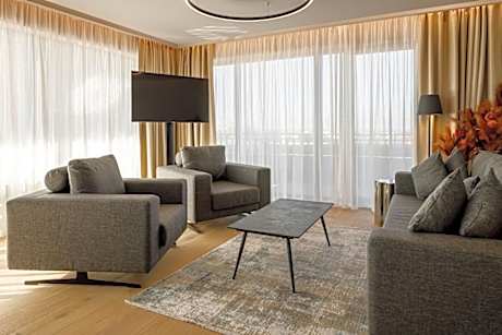 The Qosmo Suite