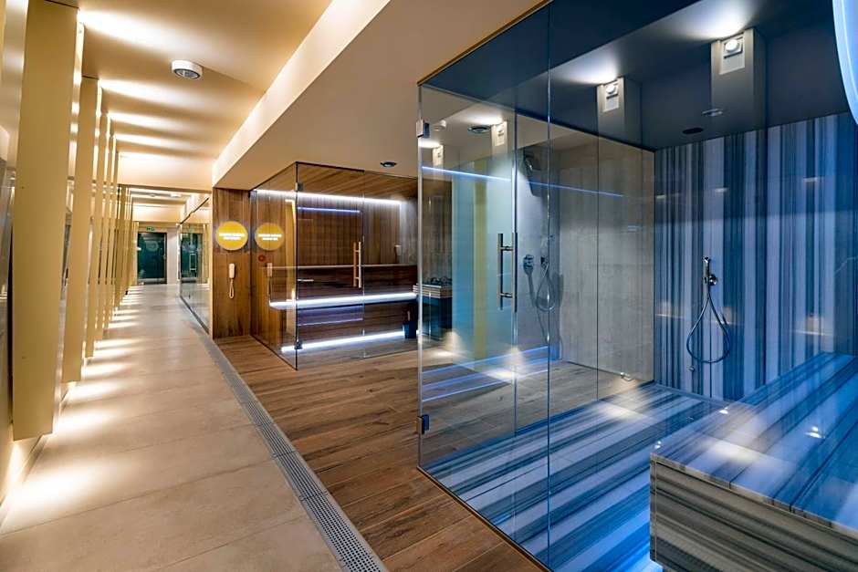 Hotel Cristal BiaA'ystok