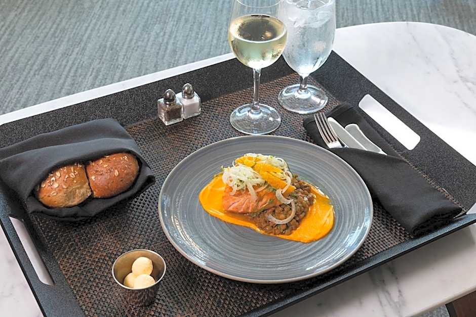 The Westin Boston Seaport District