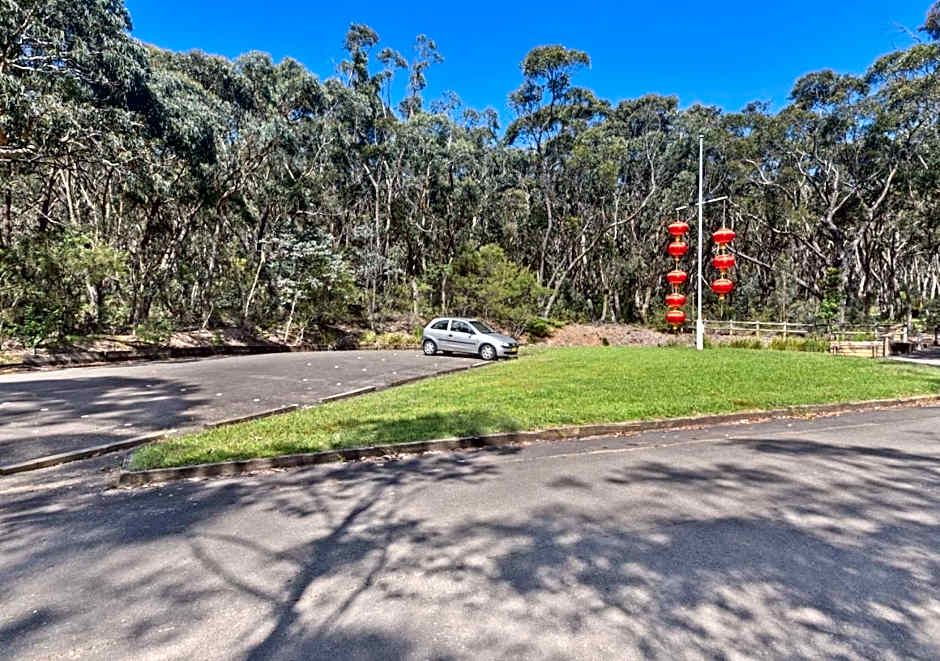 Sinofield Edu-Retreat