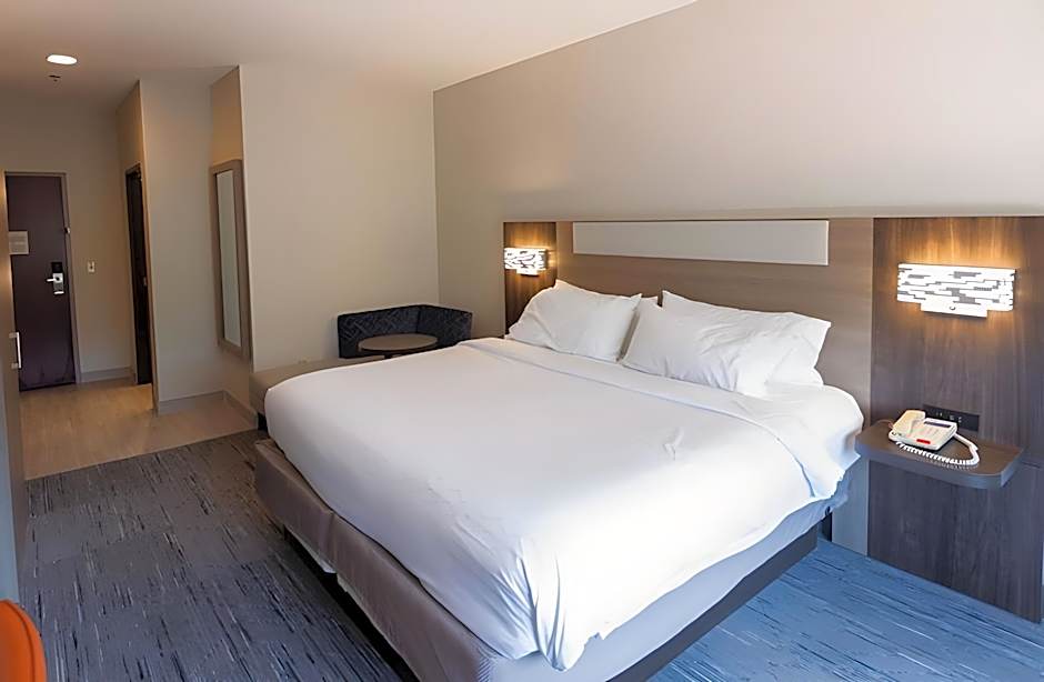 Holiday Inn Express & Suites Guthrie North Edmond By IHG