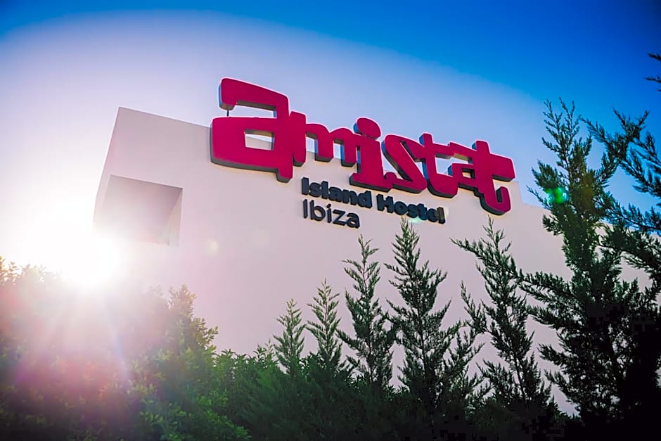 AMISTAT Island Hostel Ibiza - ALBERGUE JUVENIL