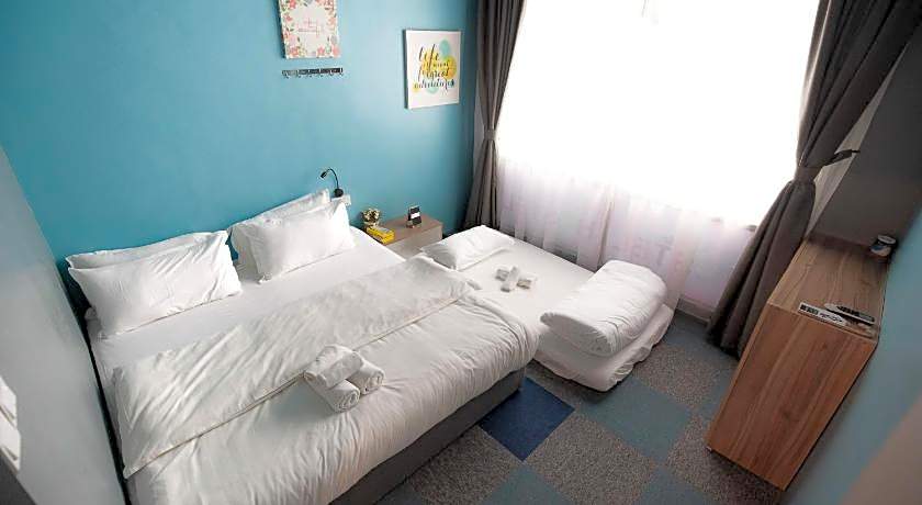 Vibrant Hostel