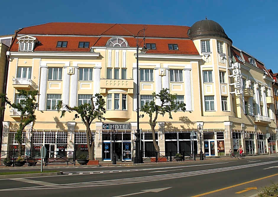 Hotel Centrál