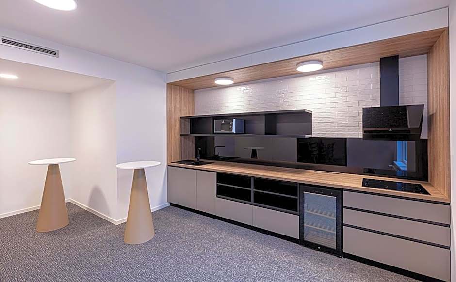 Holiday Inn Prague Congress Centre By IHG