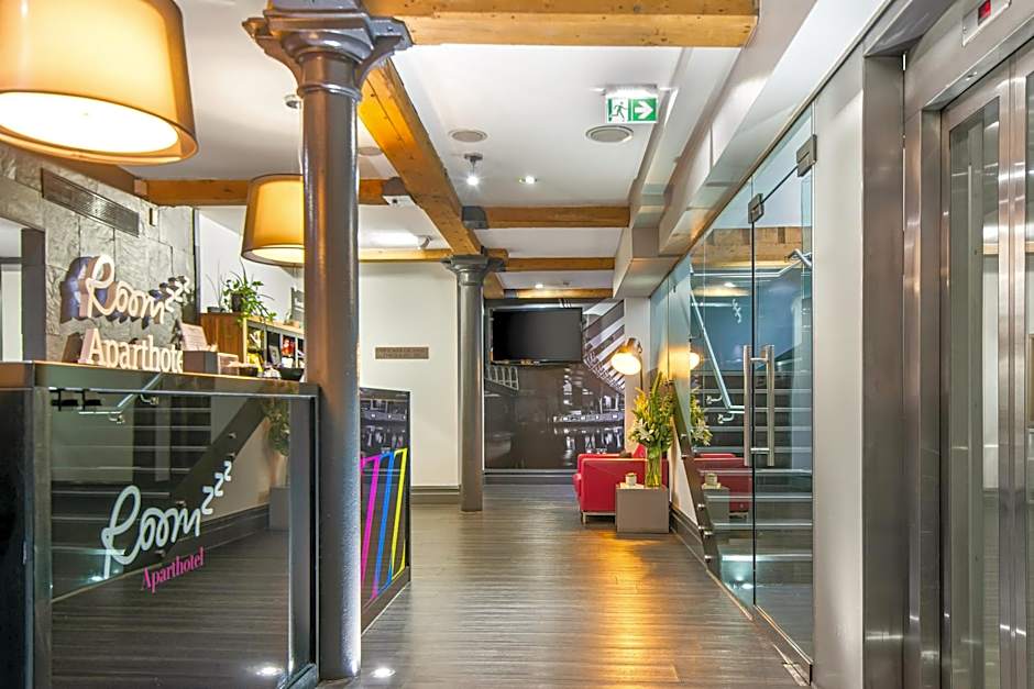 Roomzzz Manchester City