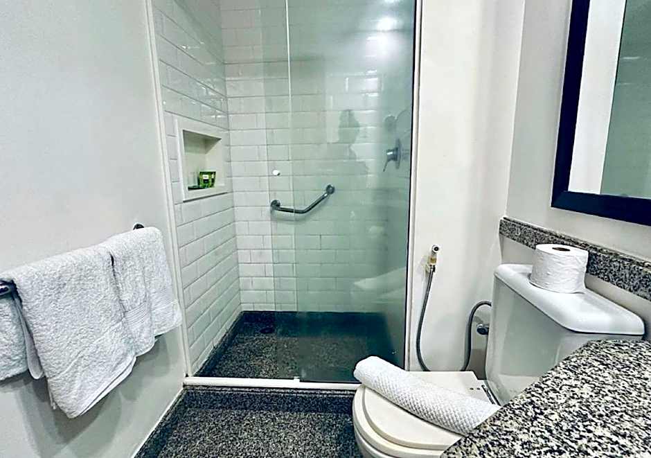 NIPS 1309 - Ótimo Apto Alto do Tatuapé