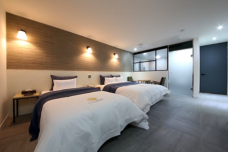 Two Nights Business Hotel