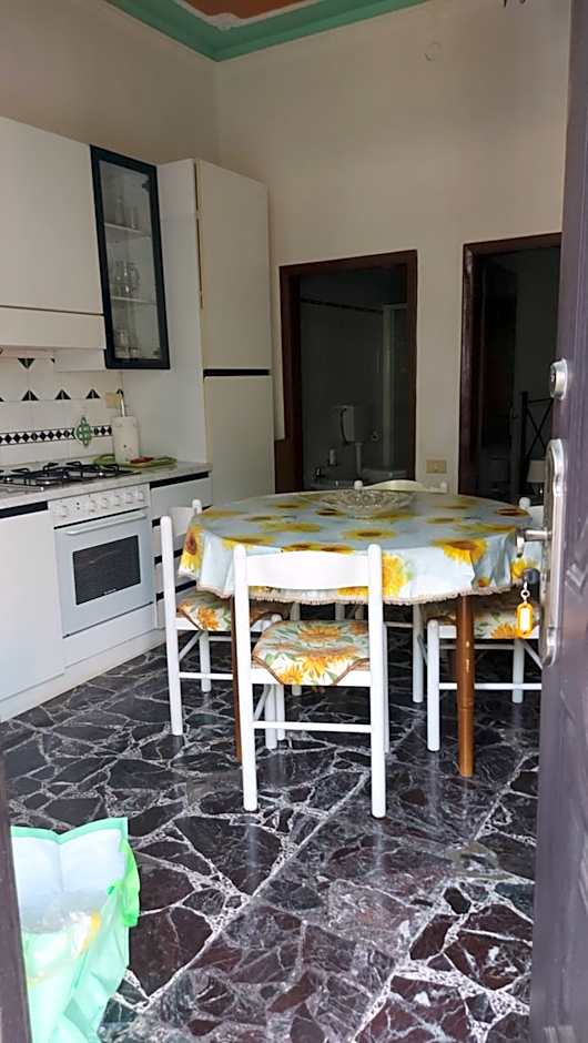 Appartamento con piscina e tennis