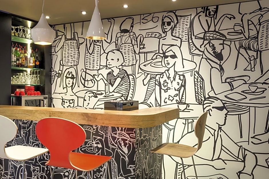 Hotel ibis Paris Pere Lachaise