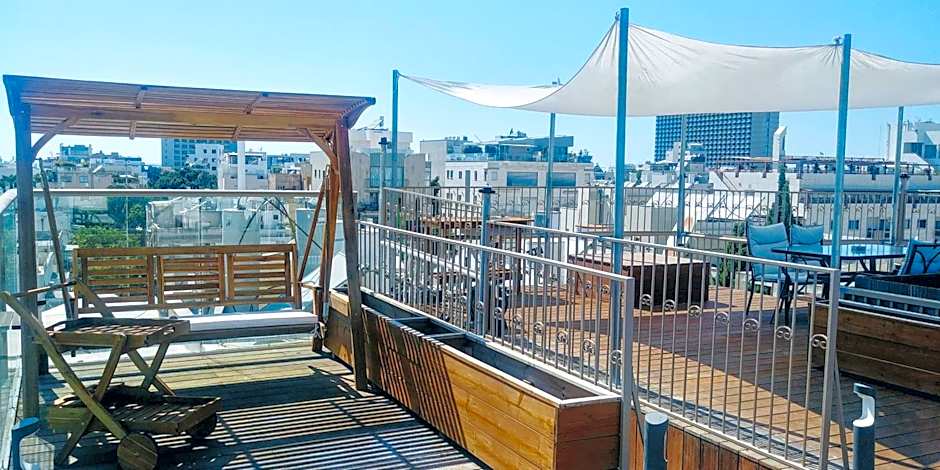 Dizengoff Penthouse Boutique Hostel