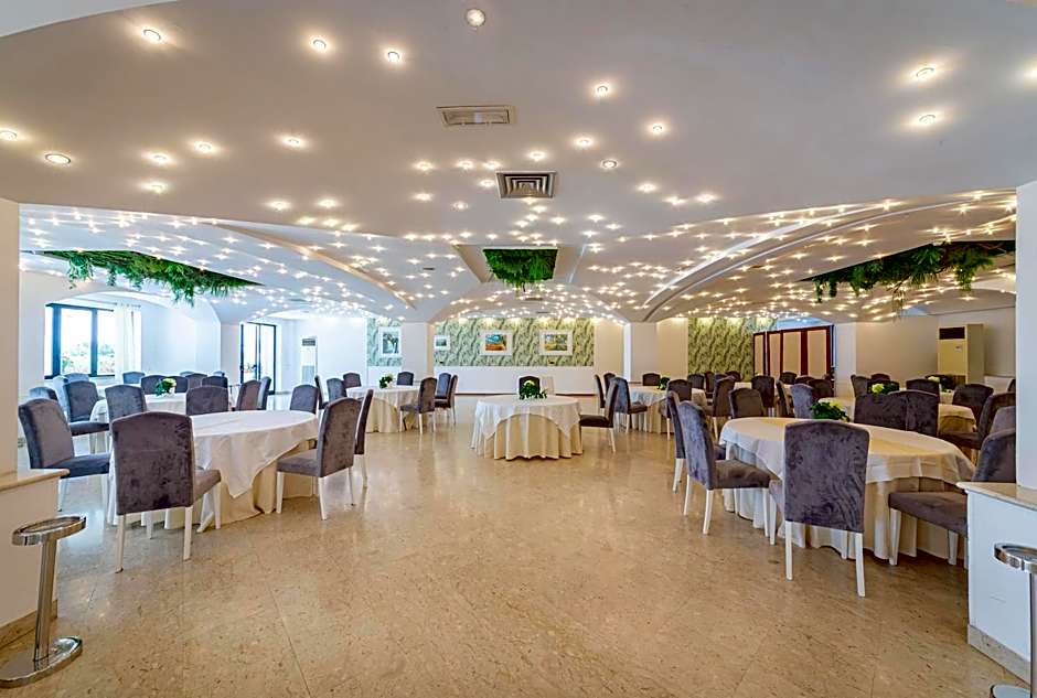 Hotel Sakura, Sure Hotel Collection by Best Western