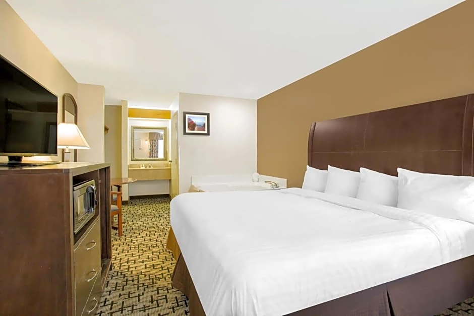 SureStay Hotel by Best Western North Myrtle Beach