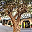 Lancaster Raouche Hotel