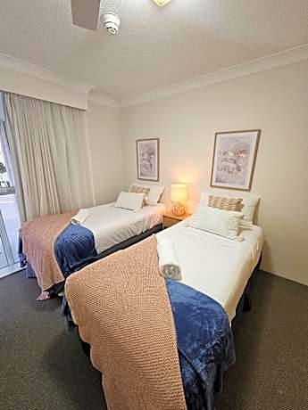 Standard Two-Bedroom Apartment with Ocean View