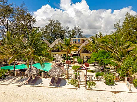 Clove Island Villas & Spa