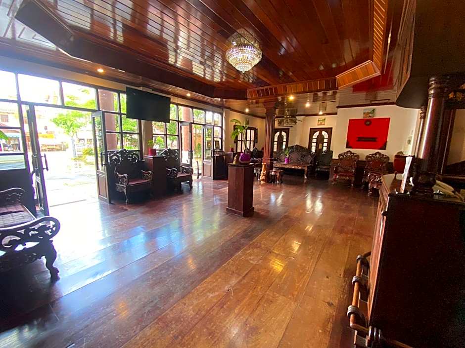 Vangsavath Hotel